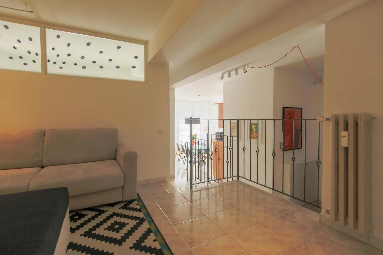 شقة Casa Saffi ليفورنو 0*,  إيطاليا